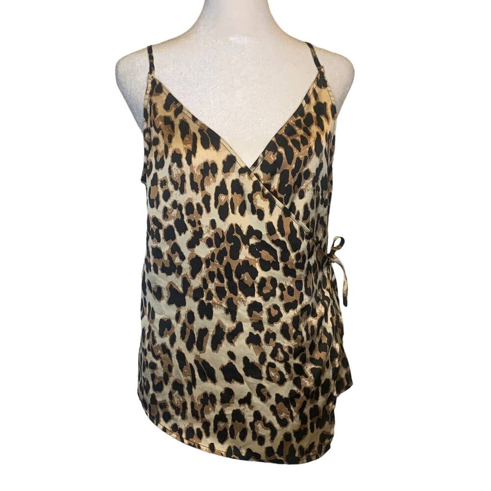 Lulus Madelynn brown leopard print tie-front top size M